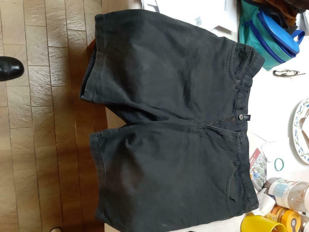 pantalon / short, Vêtements | Hommes, Pantalons, Noir, Enlèvement ou Envoi, Zara, Taille 52/54 (L)