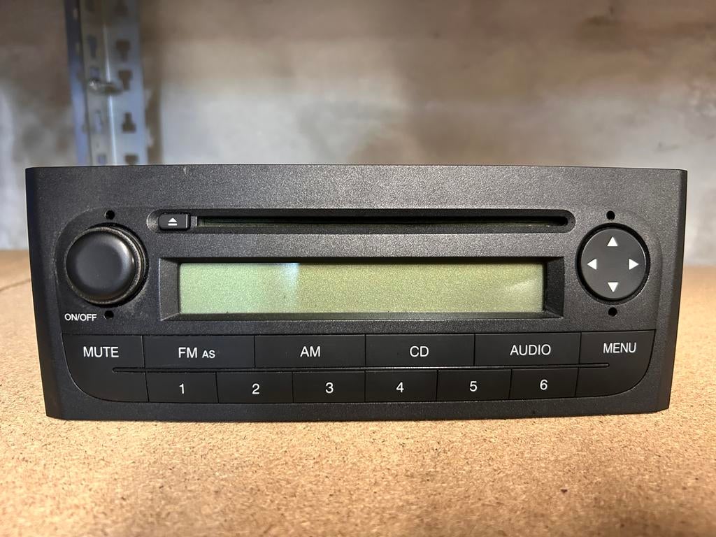 Fiat Punto originele radio 2008, Ophalen, Zo goed als nieuw