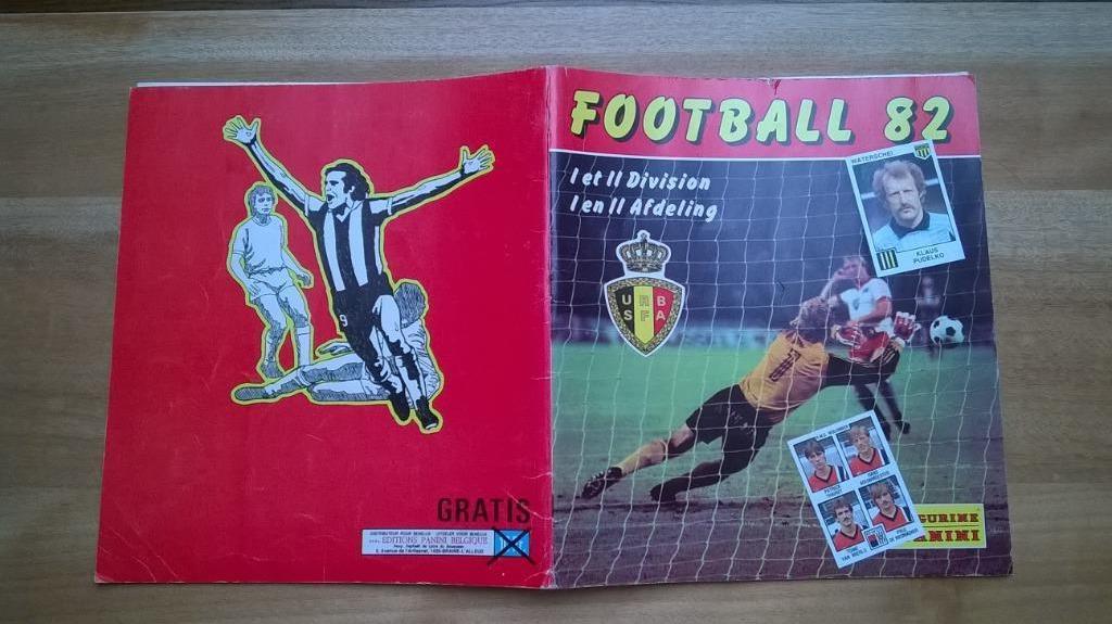 PANINI FOOTBALL BELGIUM 82, Verzamelen, Ophalen of Verzenden, Gebruikt, Boek of Tijdschrift