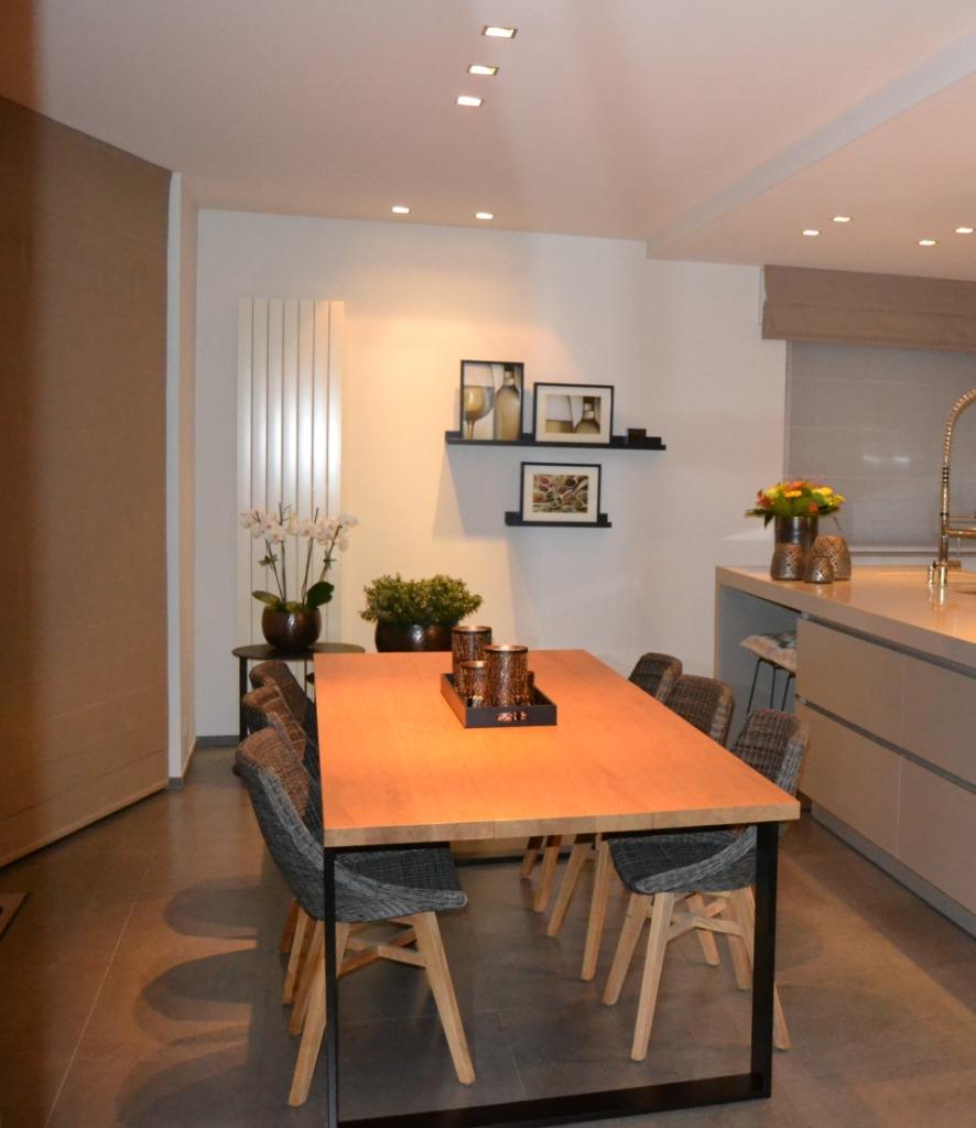 Tafel, Ophalen, Eikenhout, Zo goed als nieuw, Vijf personen of meer