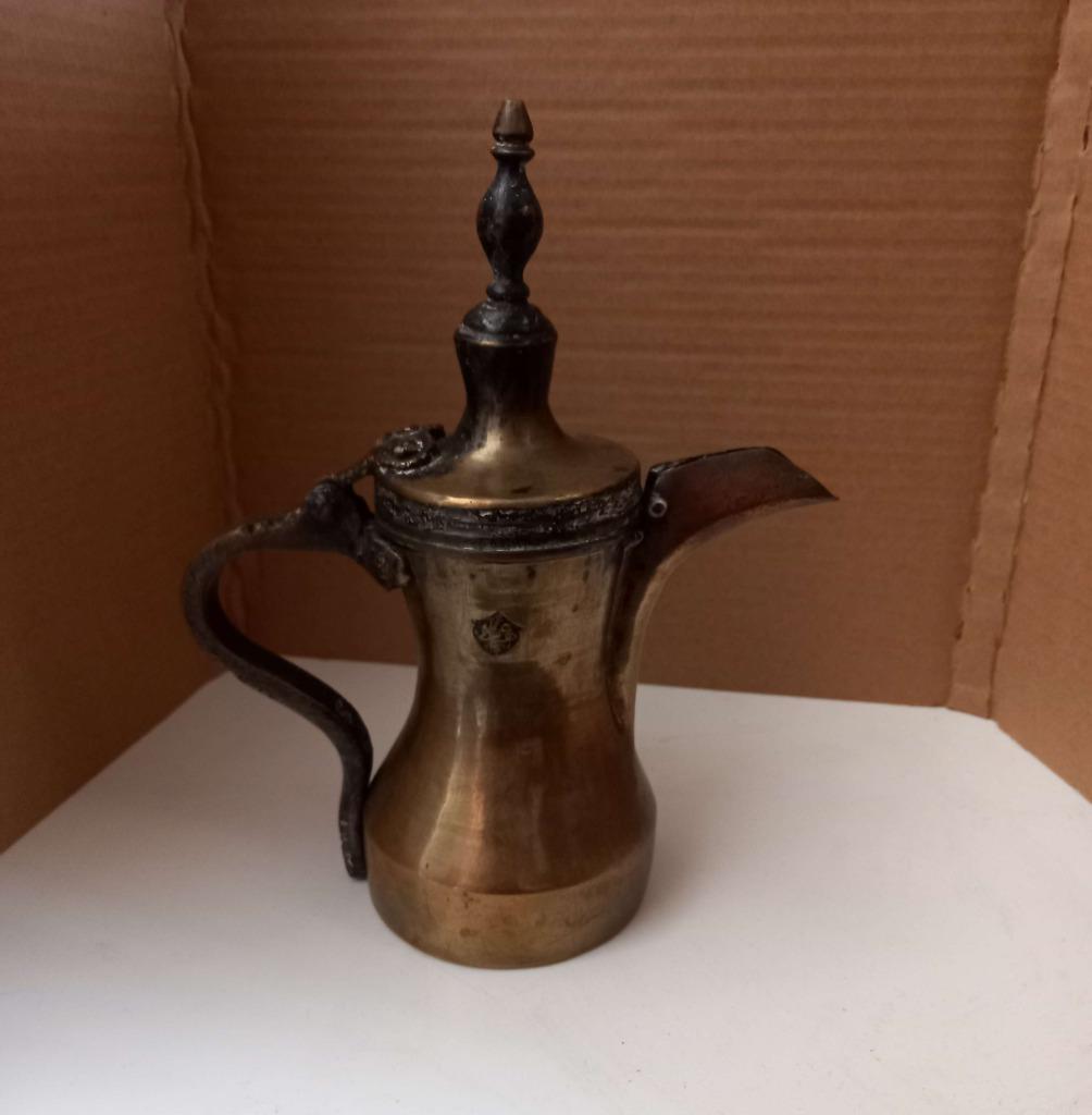 Ancienne théière orientale, Enlèvement ou Envoi, Bronze