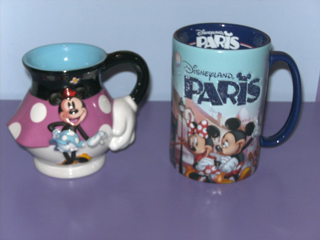 2 Grote tassen van disneyland., Enlèvement ou Envoi, Utilisé, Service