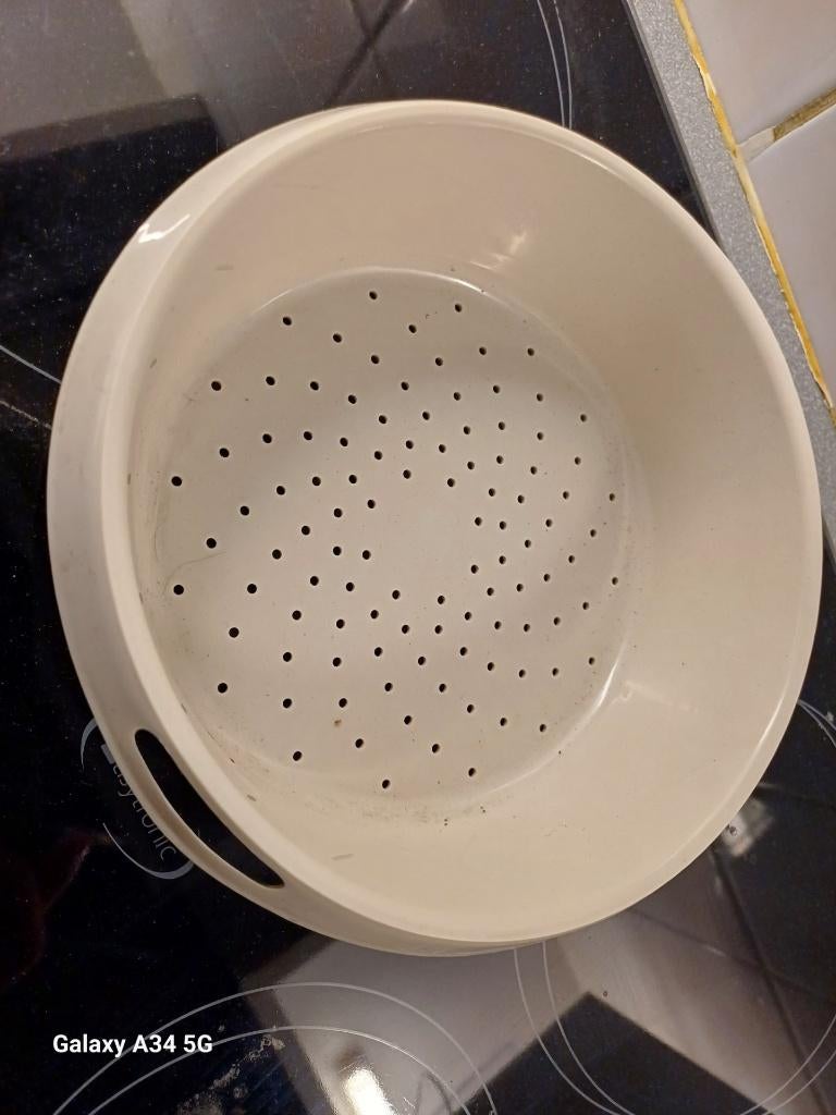 Vergiet Tupperware, Ophalen of Verzenden, Zo goed als nieuw, Crème, Overige typen