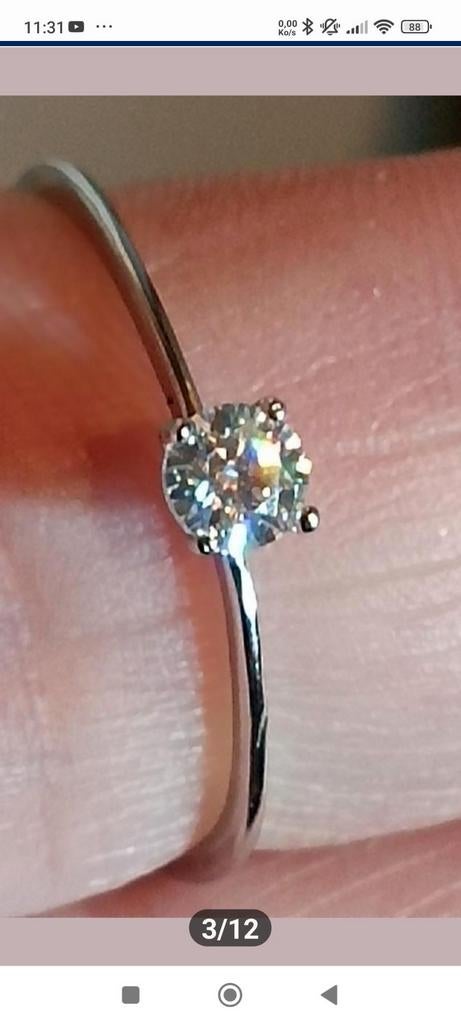Bague en argent massif avec diamant de synthèse moissanite, Neuf, Enlèvement ou Envoi, 17 à 18, Argent