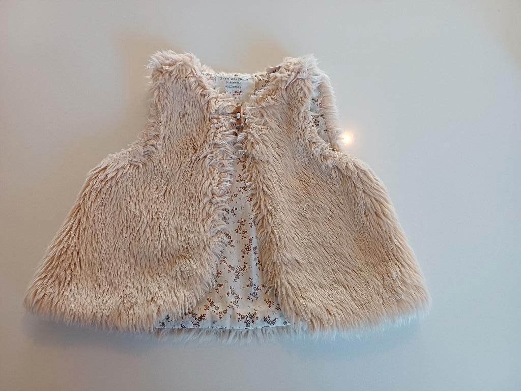 Gilet nepbont maat 86 Zara, Kinderen en Baby's, Babykleding | Maat 86, Gebruikt, Meisje, Truitje of Vestje, Ophalen of Verzenden