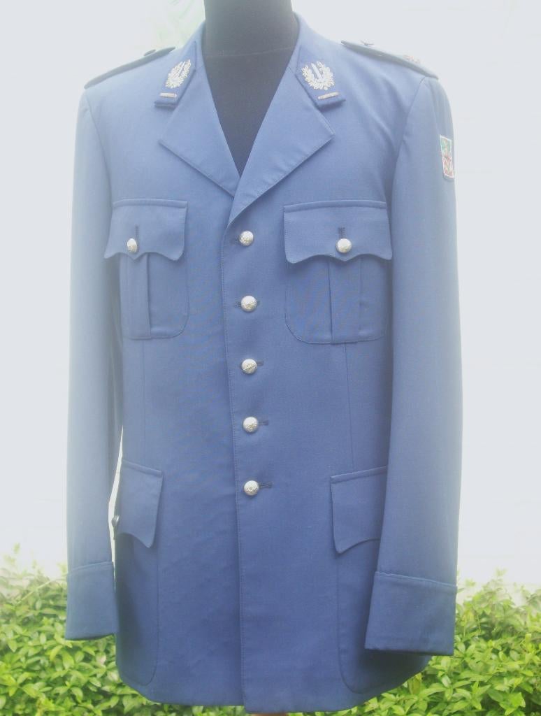 Veste écussonnée, nominative 1983 Police ville de Bruxelles, Collections, Enlèvement ou Envoi, Gendarmerie, Vêtements ou Chaussures