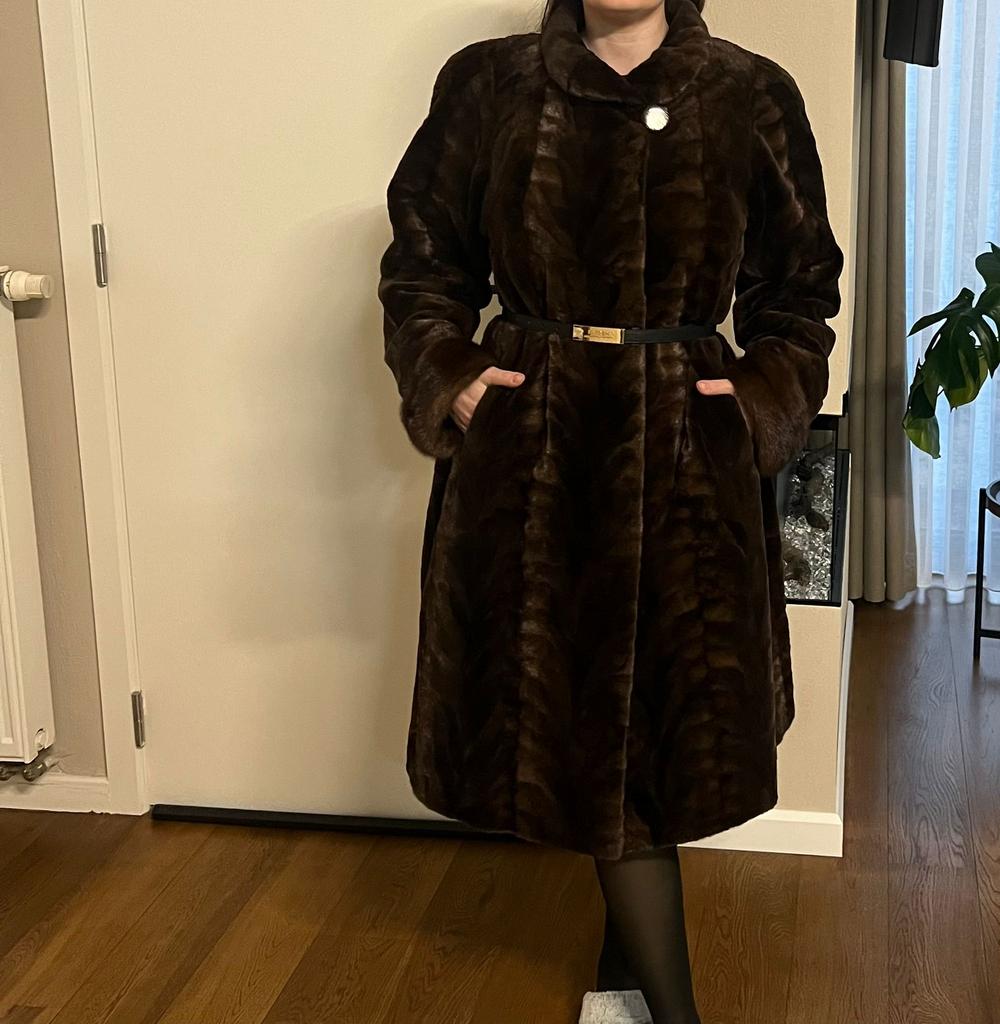 Manteau en vison véritable, Ophalen of Verzenden, Zo goed als nieuw, Maat 38/40 (M), Bruin
