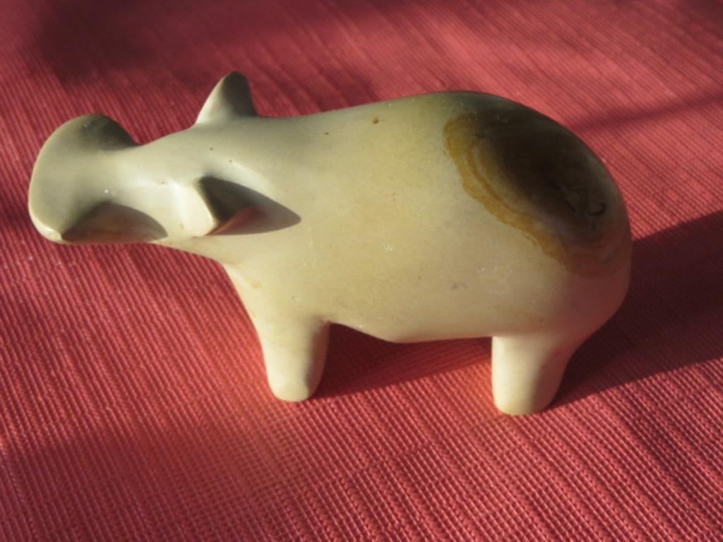 Klein Afrikaans dier - handgemaakt - Kenia - decoratie, Antiek en Kunst, Ophalen of Verzenden