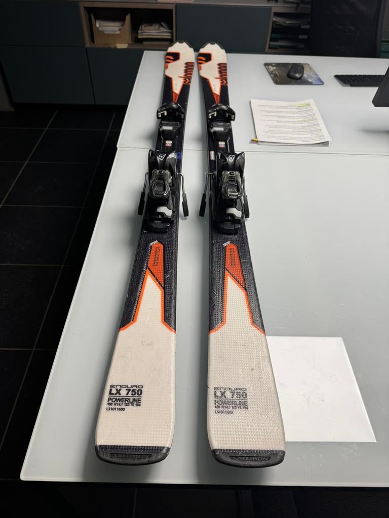 Skis Salomon Enduro LX 750-168 cm. Très faciles, prêts., Sports & Fitness, 160 à 180 cm, Skis, Salomon, Enlèvement