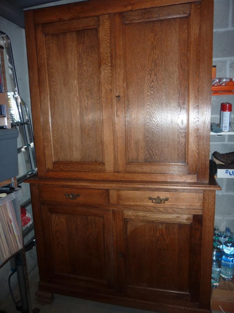 ARMOIRE EN CHÊNE, Enlèvement, Utilisé, Chêne, Avec tablette(s)