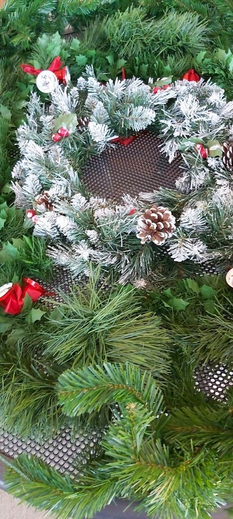 KERSTdecoratie, kransen, ballen enz..., Huis en Inrichting, Ophalen of Verzenden, Zo goed als nieuw