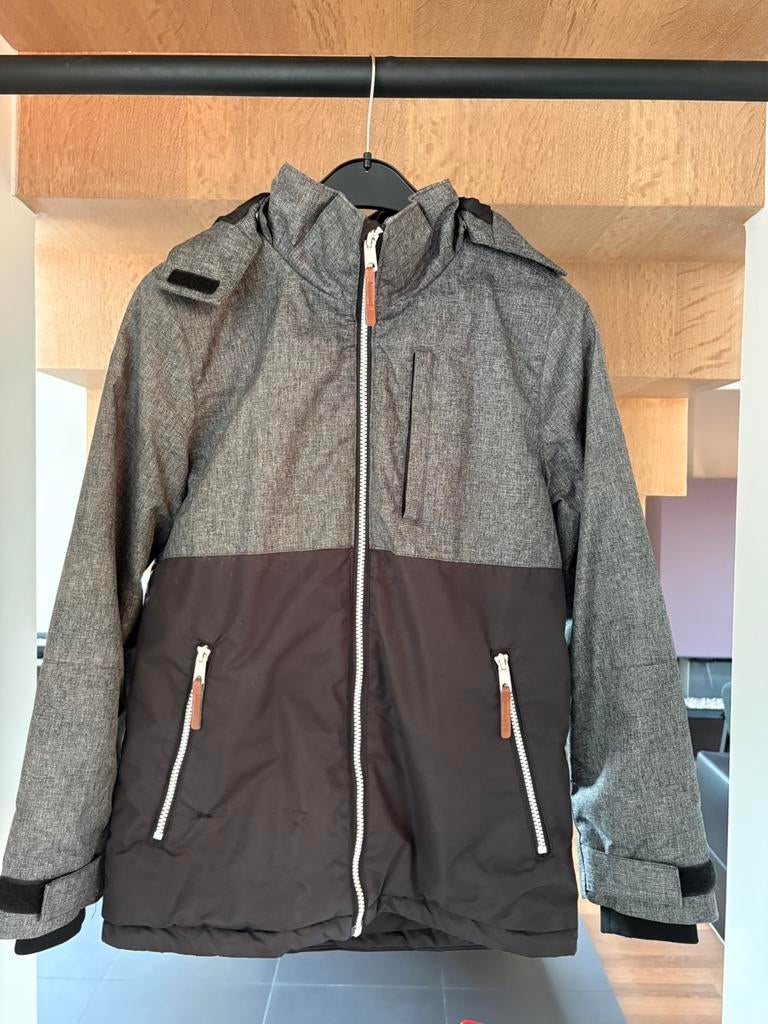 Wind/waterdichte skijas of outdoor jas maat 152, Enlèvement ou Envoi, Utilisé, Garçon ou Fille, Manteau