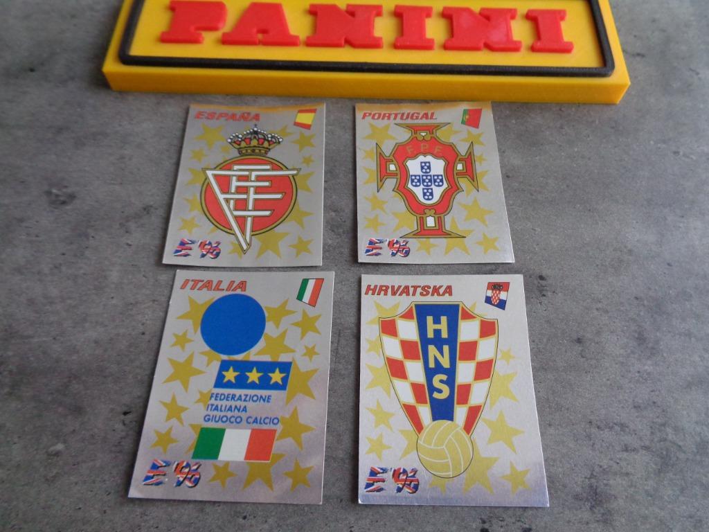 PANINI VOETBAL STICKERS  EURO 96  EK EMBLEMEN 4X BADGES, Ophalen of Verzenden, Nieuw, Sticker