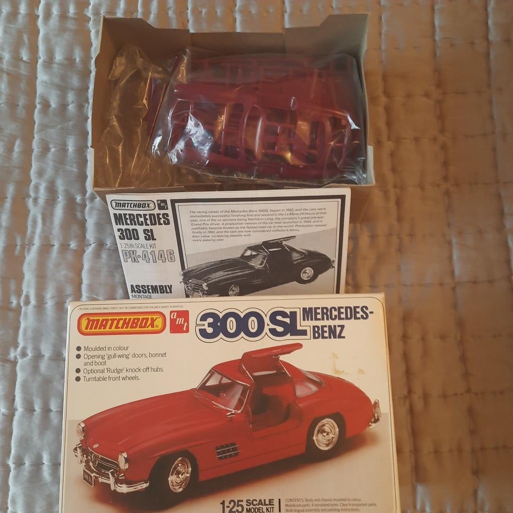 VINTAGE: MERCEDES BENZ 300SL GULLWING kit AMT*1/25*NEW*, Auto, Groter dan 1:32, Nieuw, Ophalen