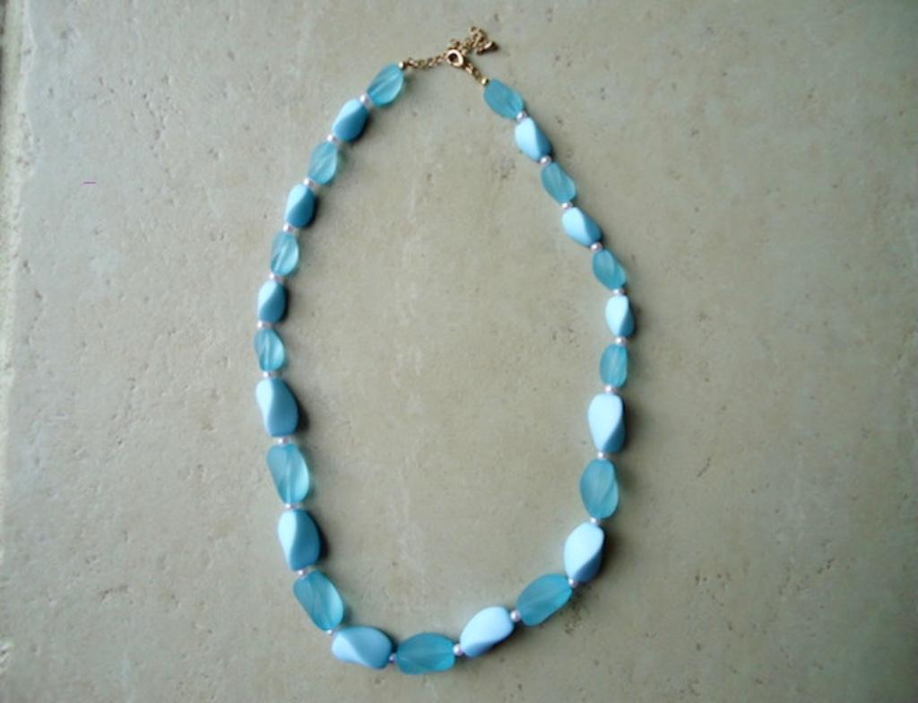 Nieuwe ketting hemelsblauw, Handtassen en Accessoires, Verzenden, Nieuw