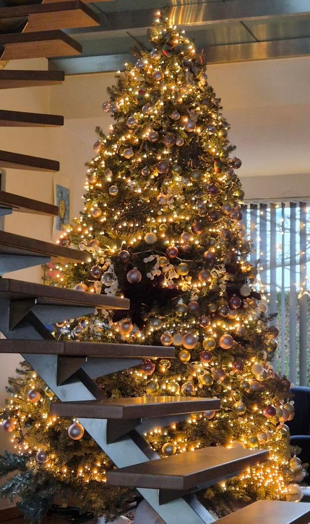 Mooie grote Kerstboom 2m75 nog in originele doos, Diversen, Kerst, Ophalen