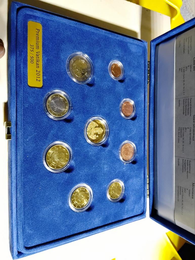 Vatican proof 2012, Envoi, Vatican, Or
