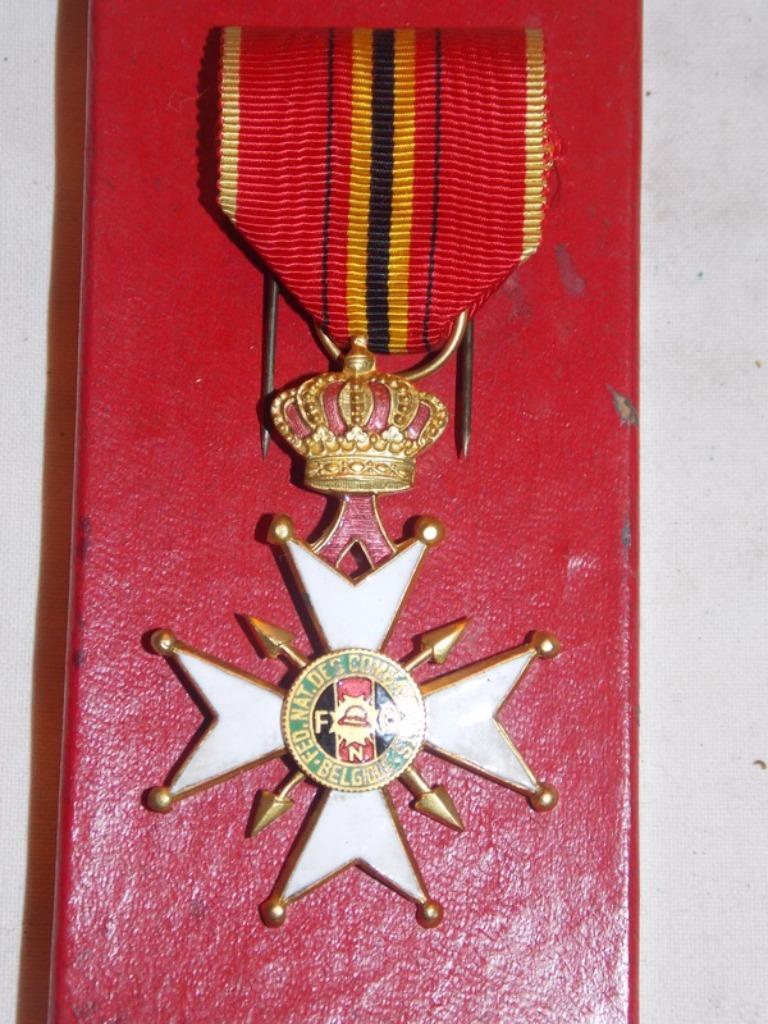 Médaille 14 (N), Enlèvement ou Envoi, Armée de terre, Ruban, Médaille ou Ailes