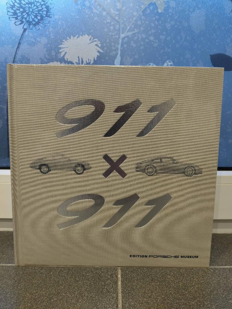 Livre Porsche museum 911x911 Neuf, Enlèvement ou Envoi, Neuf, Porsche