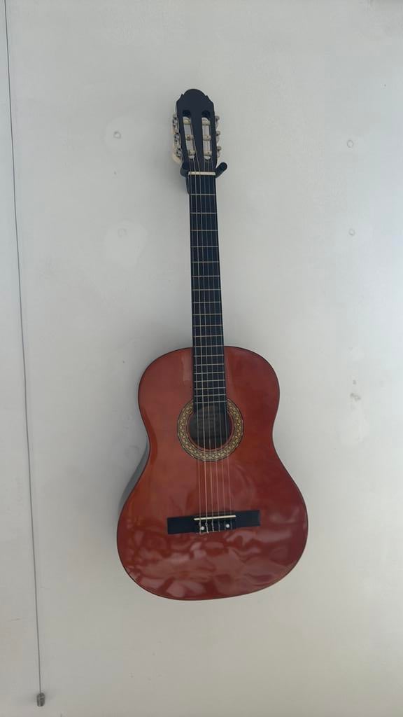 Klassiek spaans gitaar, Ophalen, Zo goed als nieuw