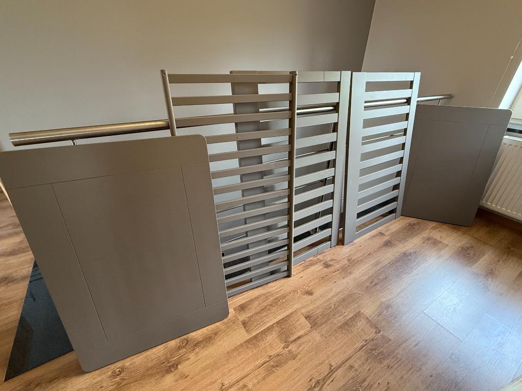 Baby kribbe omvormbaar tot kinderbed, Ophalen, Zo goed als nieuw, Lattenbodem