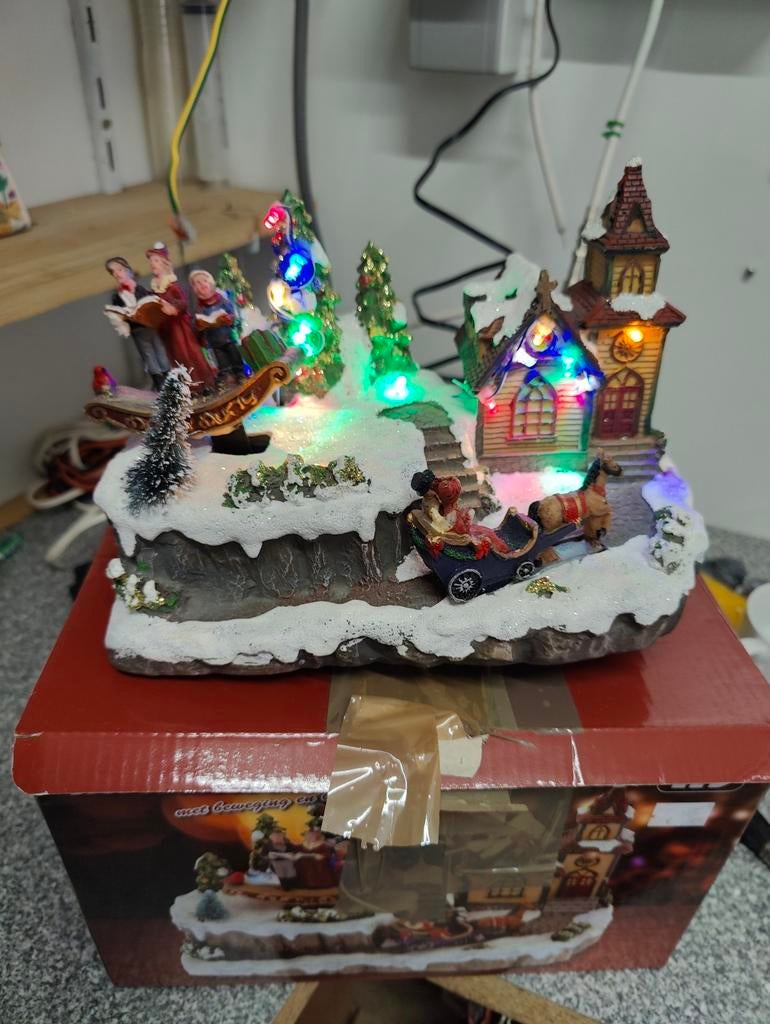Kerstdorp schommel, Diversen, Ophalen of Verzenden, Zo goed als nieuw