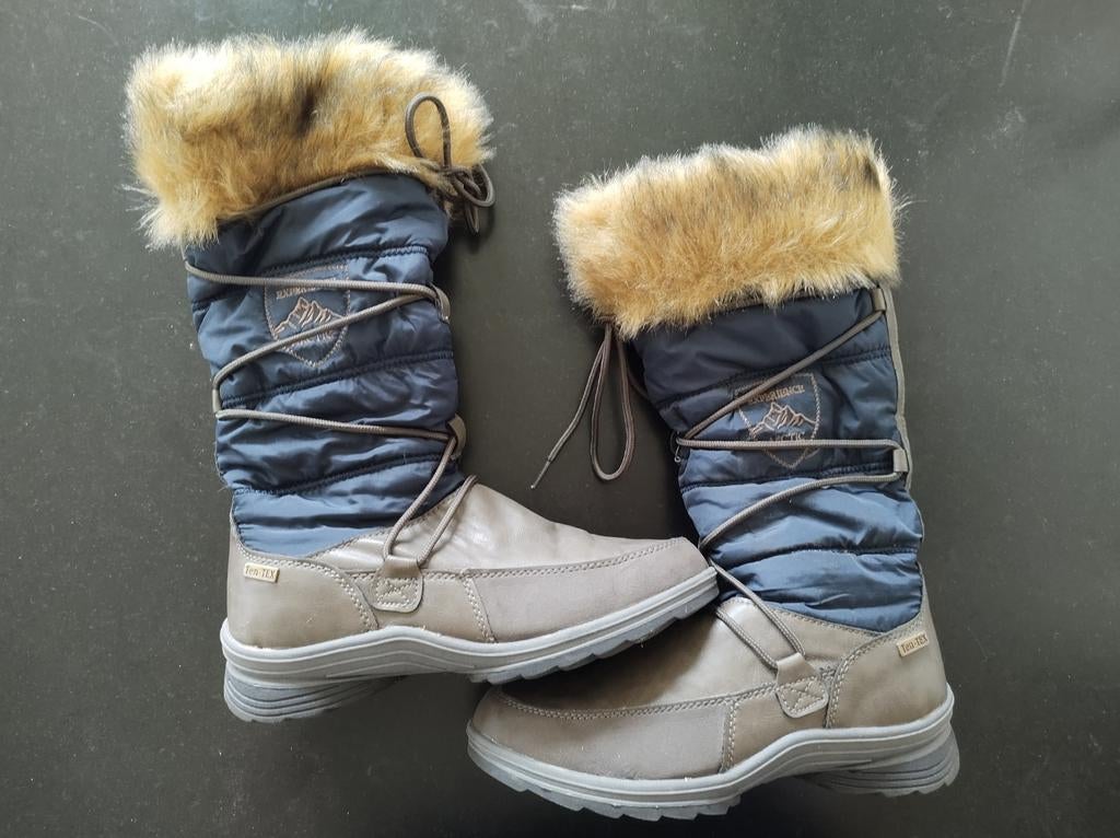 Snowboots, maat 37, nieuwstaat, Kleding | Dames, Ophalen of Verzenden, Zo goed als nieuw, Overige typen