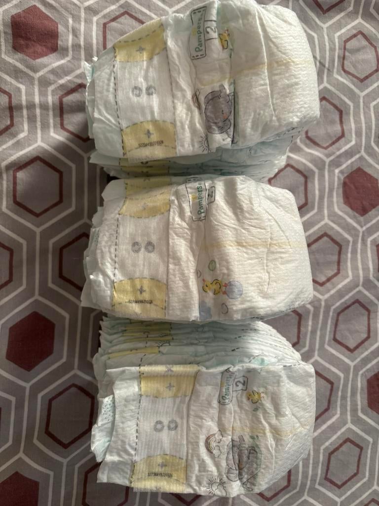 Pampers maat 2, Enlèvement, Comme neuf