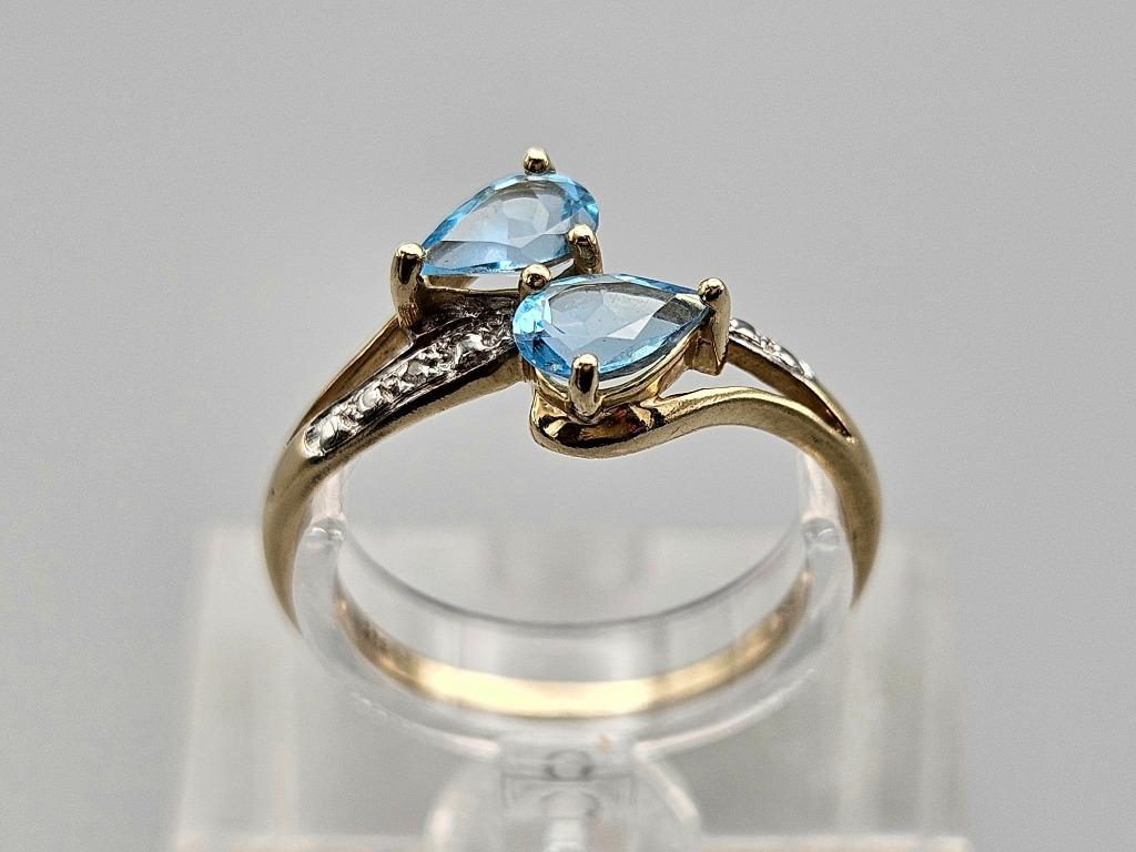 Gouden Vintage ring met edelsteen topaas en diamant. 202/245, Handtassen en Accessoires, Ringen, 18 tot 19, Blauw, Ophalen of Verzenden