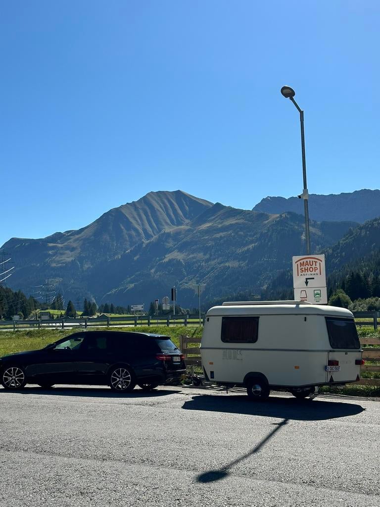 Eriba pan familia, Hefdak, Treinzit, Particulier, Eriba