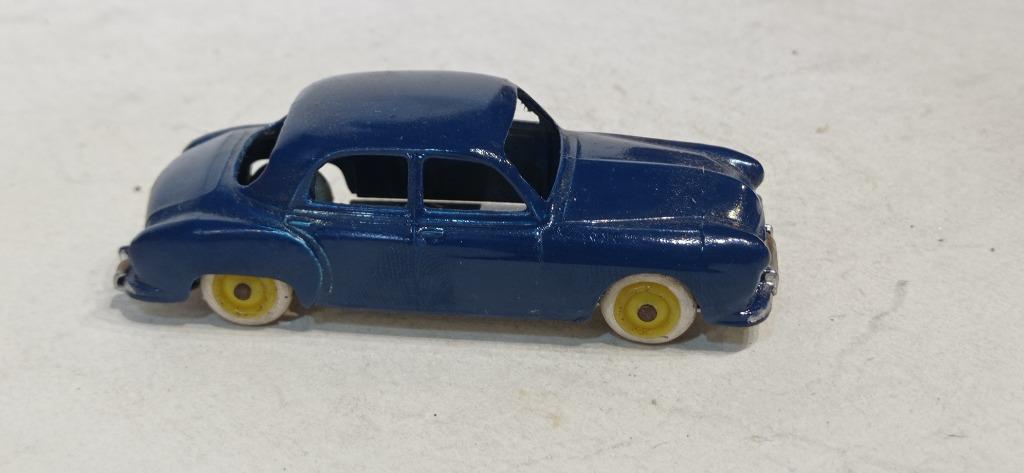 CIJ ( NO DINKY) RENAULT LA FRÉGATE REF 3.51, Enlèvement ou Envoi, Utilisé, Voiture, Autres marques