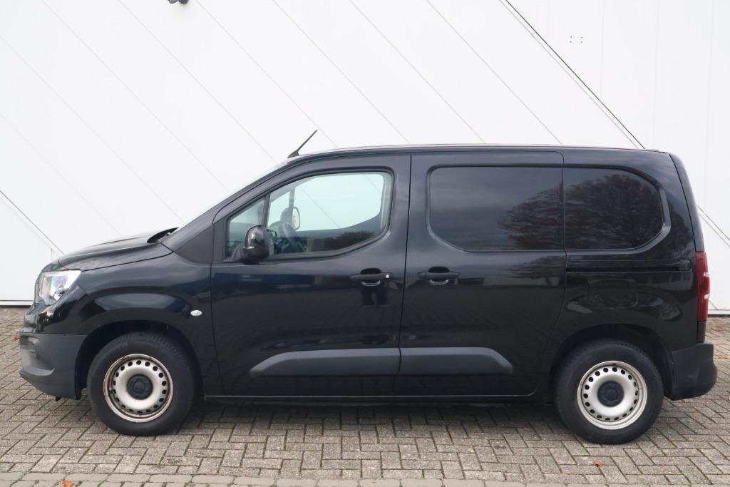 Opel Combo 1.2 110 PK MT6| Airco| CC| Sensoren| Bluetooth, Electronic Stability Program (ESP), Stof, 1199 cc, Zwart