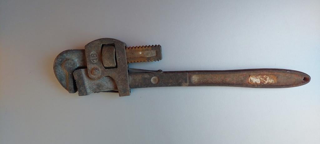 Pince à gaz 18", Enlèvement