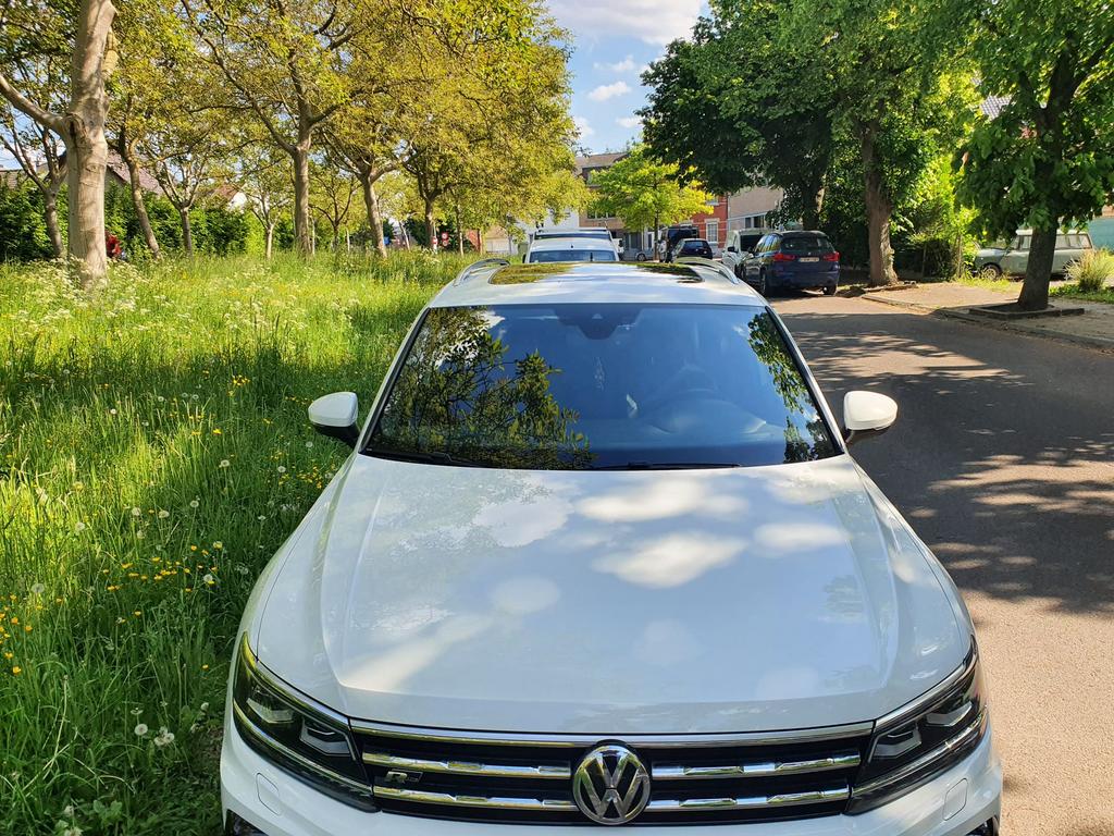 Volkswagen tiguan rline allspace, Autos, Achat, Alcantara, Noir, 5 portes