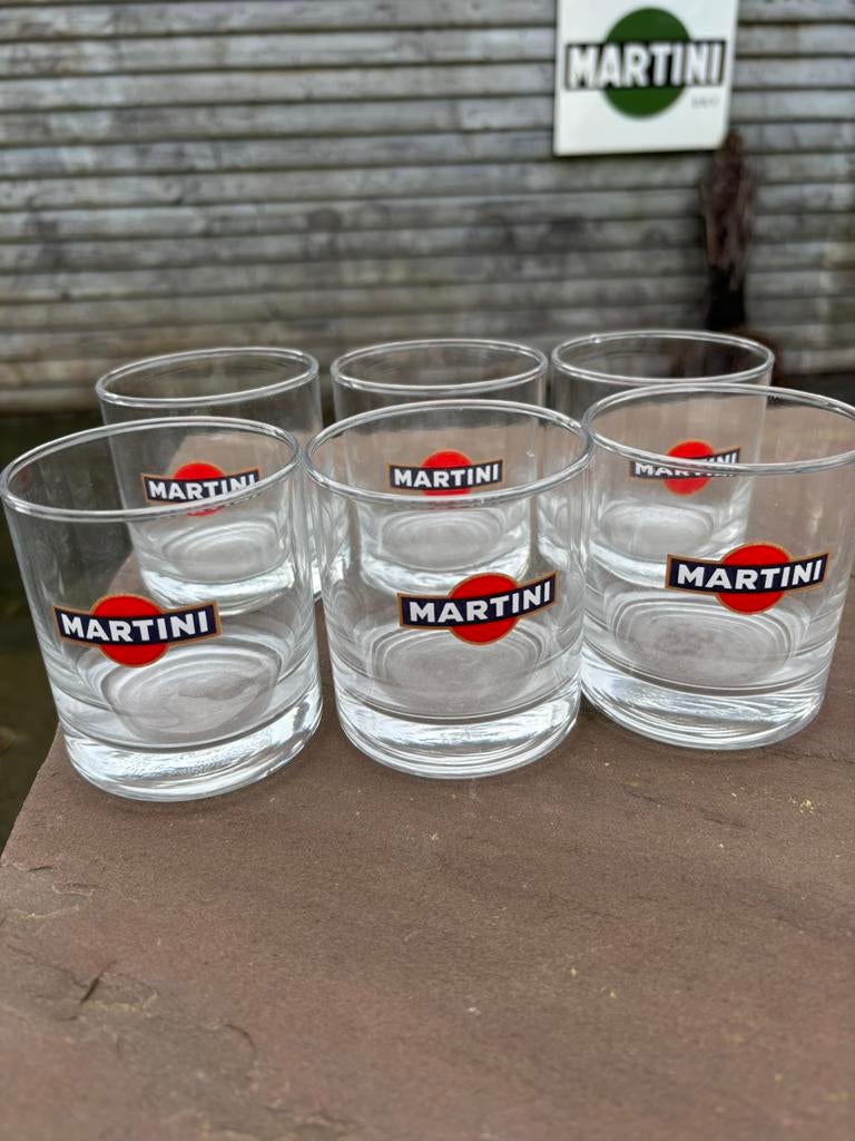 Très grande collection de verres « Martini ». 180 pièces, Enlèvement, Comme neuf