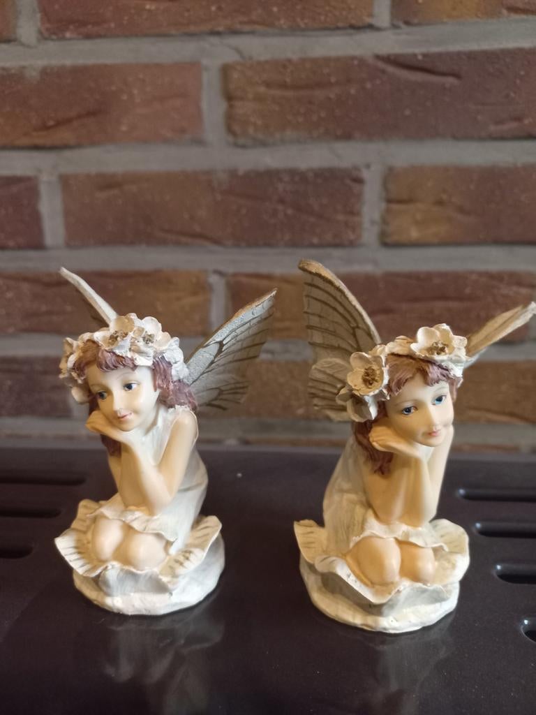 Elfjes 2 stuks, Verzamelen, Ophalen of Verzenden, Zo goed als nieuw