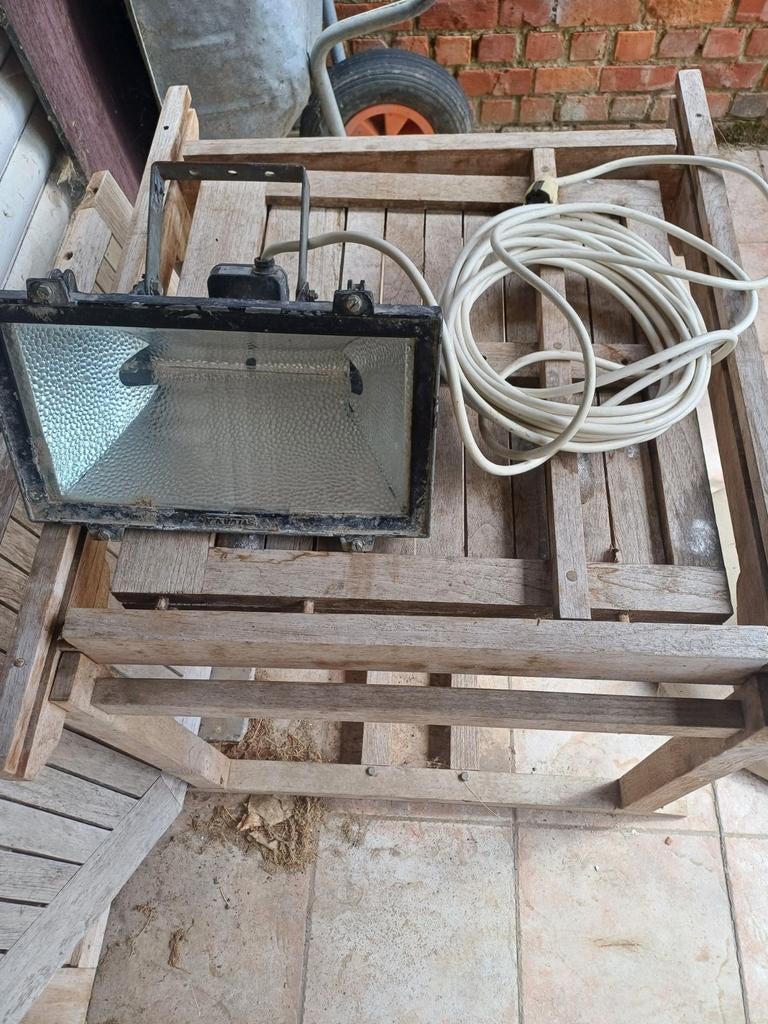Halogeen werflamp, Doe-het-zelf en Bouw, Ophalen, Gebruikt, 500 watt of meer