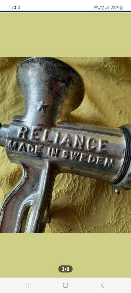 Hachoir Husqvarna, Enlèvement