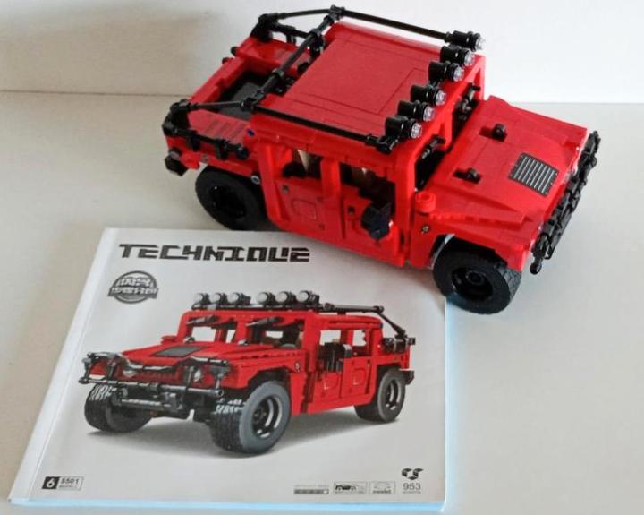 Hummer 26 cm + montage boekje. GRATIS VERZENDING IN BELGIË, Envoi, Comme neuf, Plus grand que 1:32, Voiture