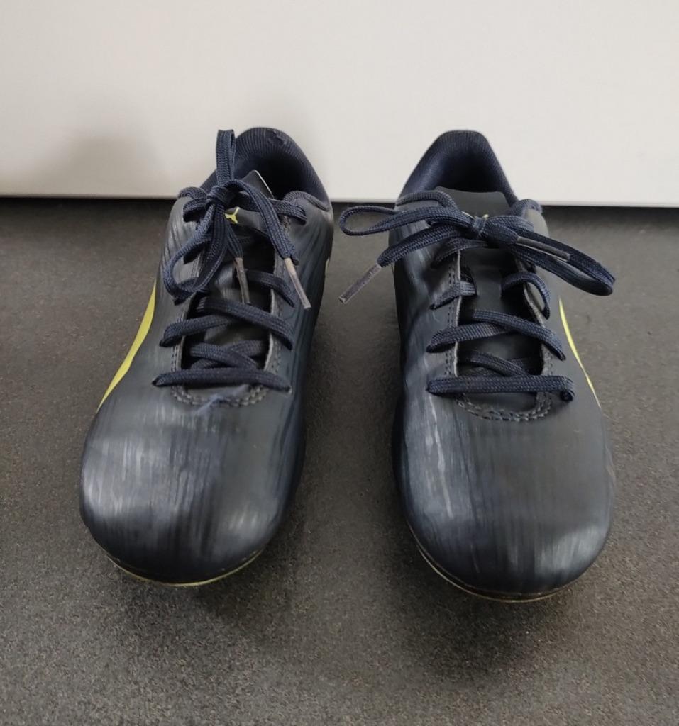 Puma Rapido III voetbalschoen, maat 34, Puma, Ophalen of Verzenden, Zo goed als nieuw, Jongen of Meisje