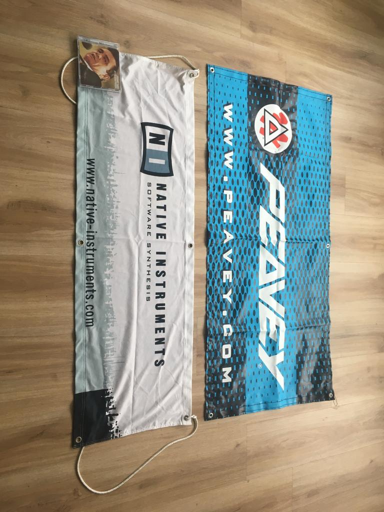 Muziekbanners (marshall, shure, peavey), Ophalen, Zo goed als nieuw