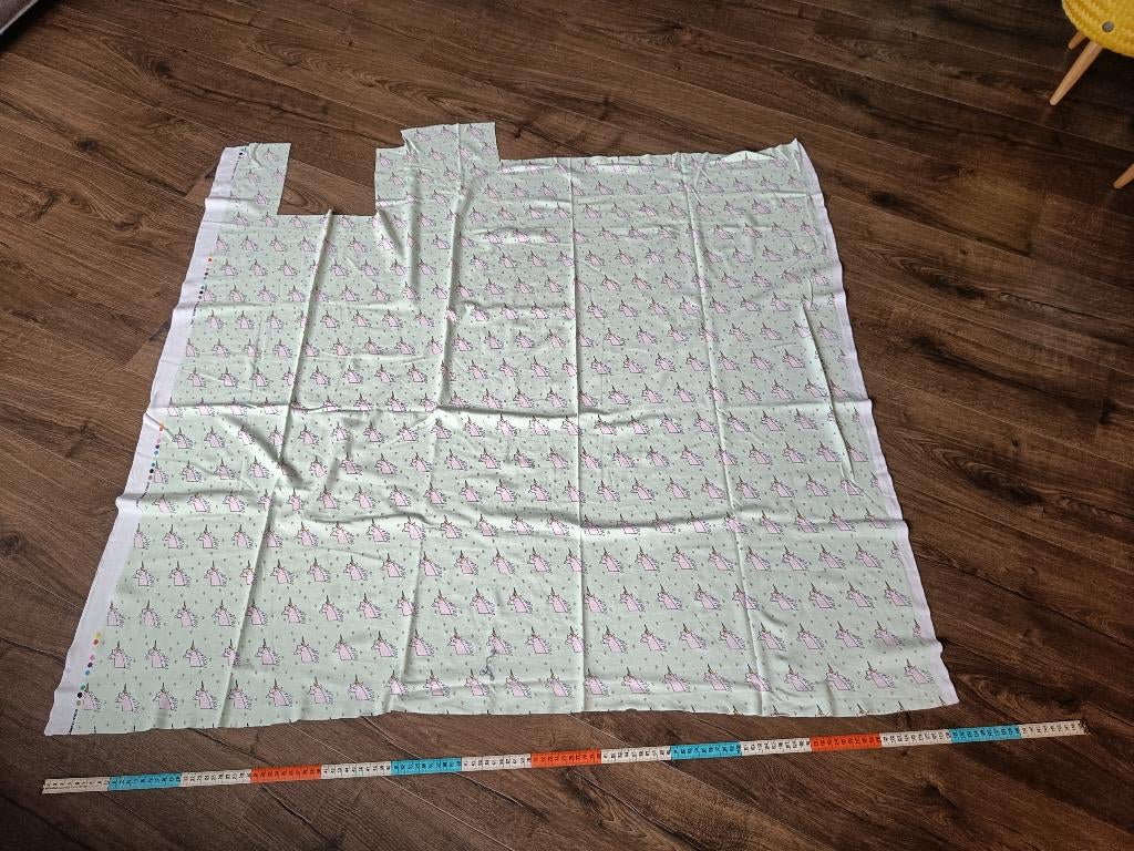 Pakket stofjes afmetingen staan vermeld jersey, Hobby en Vrije tijd, Overige materialen, Gebruikt, Overige kleuren, 120 cm of meer