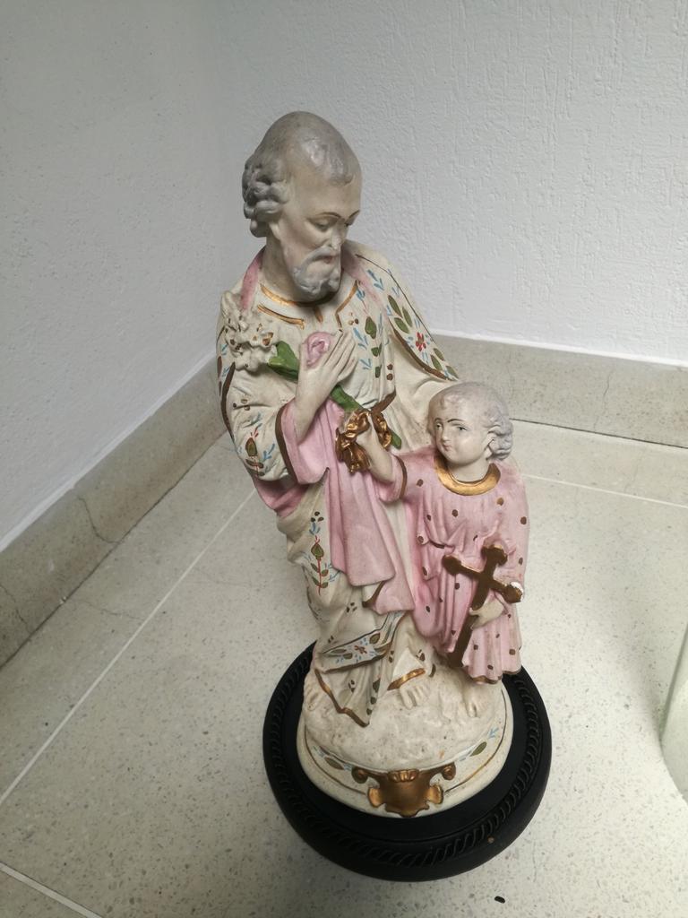 Antiek jozef met kind,100 jaar oud+stolp, Ophalen