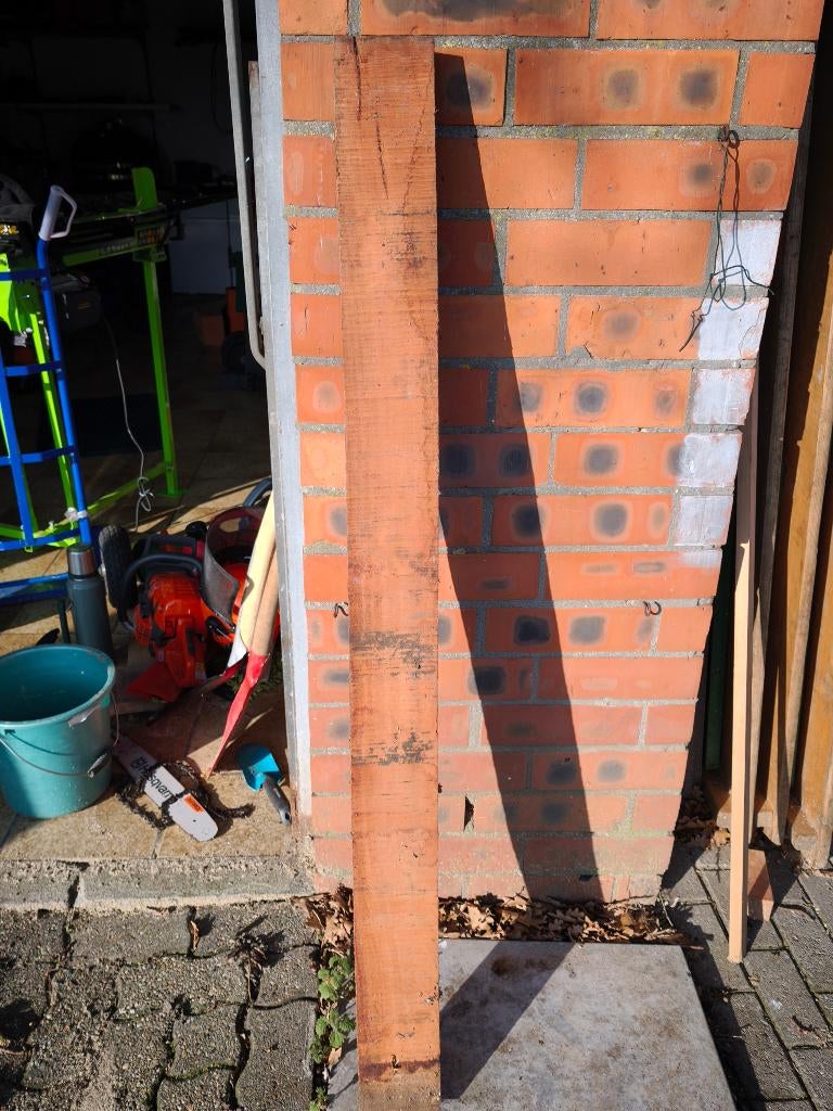 Azobe hout, fundering of Brandhout, Doe-het-zelf en Bouw, Hout en Planken, Zo goed als nieuw, Balk, Overige houtsoorten, 200 tot 250 cm