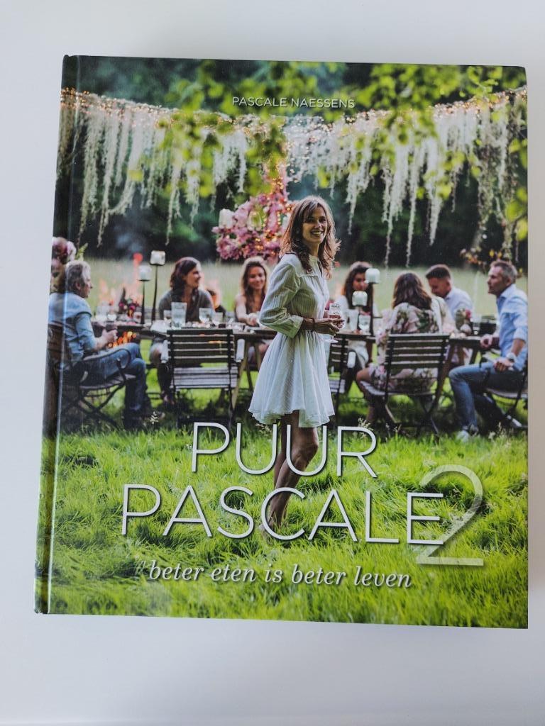 Puur Pascale 2, Pascale Naessens, Boeken, Kookboeken, Zo goed als nieuw, Ophalen of Verzenden