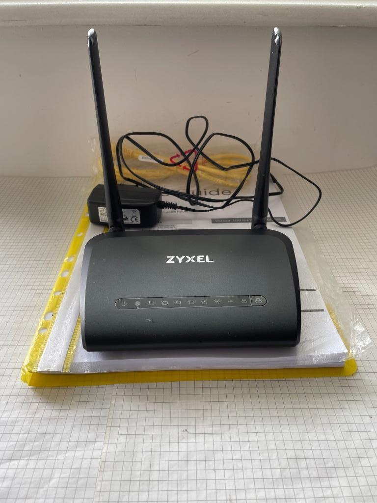 Zyxel Dual-Band Wireless Gigabit Router, Ophalen of Verzenden, Gebruikt, Router, Zyxel