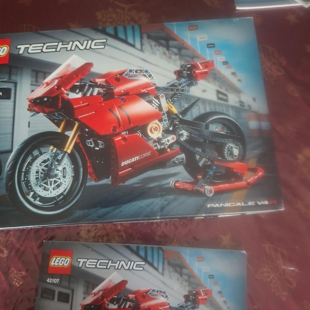 Lego technic Ducati moto, Enlèvement, Comme neuf, Ensemble complet, Lego