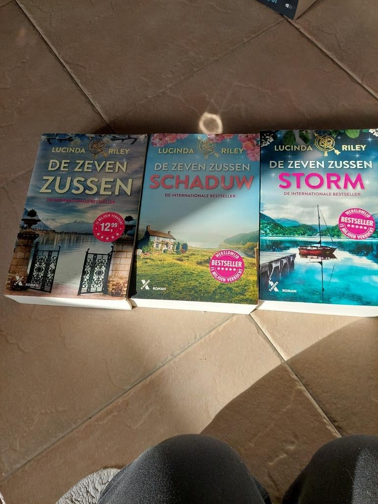 3 boeken van Lucinda riley, Boeken, Ophalen of Verzenden