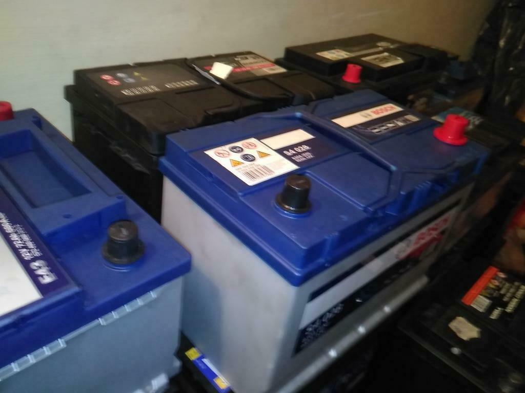 Accu's 12v, van 35Ah tot 110Ah VANAF 30.00, Auto-onderdelen, Ophalen, Gebruikt, BMW