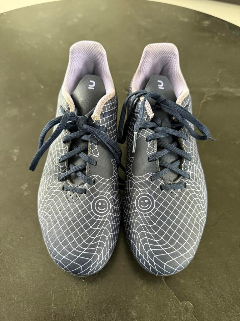 Voetbalschoenen, Enlèvement, Comme neuf